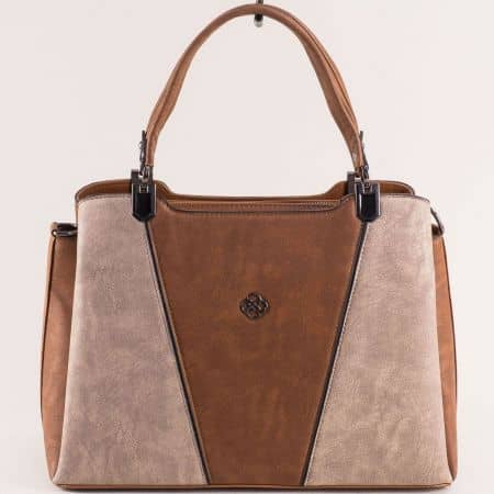 Дамска чанта в бежов и кафяв цвят с три прегради ch0401k
