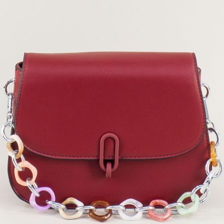 Стилна дамска чанта в червен цвят с ефектна дрълка ch0715bd