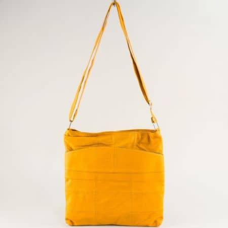 Дамска чанта с дълга дръжка от естествена кожа в жълто ch081118j1