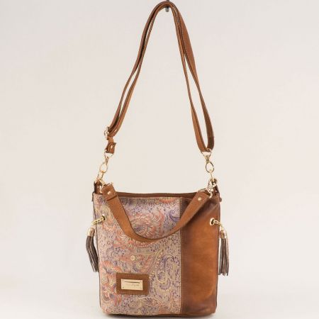 Дамска чанта естествена кожа в бежов цвят с флорални мотиви ch091021bjps