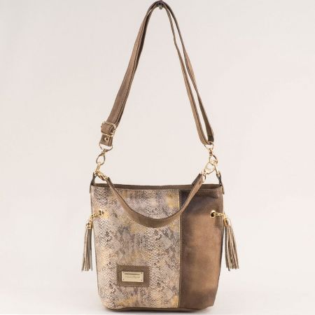 Естествена кожа дамска чанта в бежово с флорални мотиви ch091021zbj