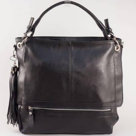 Дамска атрактивна чанта за всеки ден с младежки дизайн на български производител в черен цвят ch1053ch