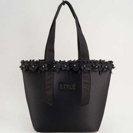 Модерна  дамска чанта в черен текстил с декорация ch1105ch