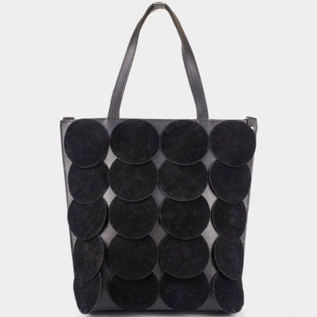 Дамска стилна чанта с велурени кръгове на български производител в черно ch1237vch