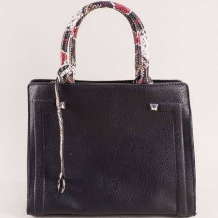 Ежедневна дамска чанта в черен цвят с къси шарени дръжки ch124472ch