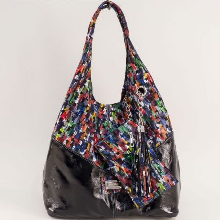 Дамска чанта в черен цвят с флорални мотиви естествена кожа ch131021chps3