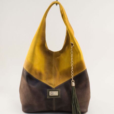 Жълта и кафява кожена дамска чанта с декоративни ресни ch131021jk