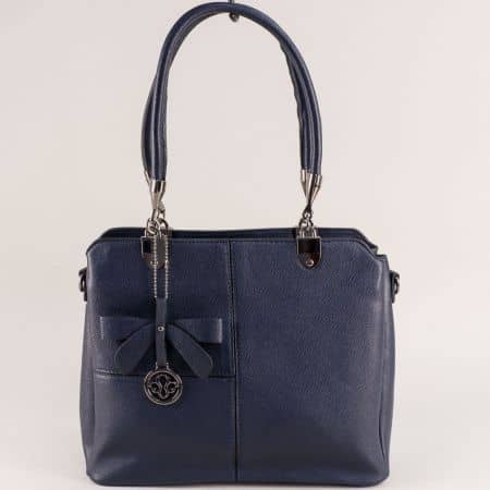 Дамска чанта в тъмно син цвят с три прегради ch1409s