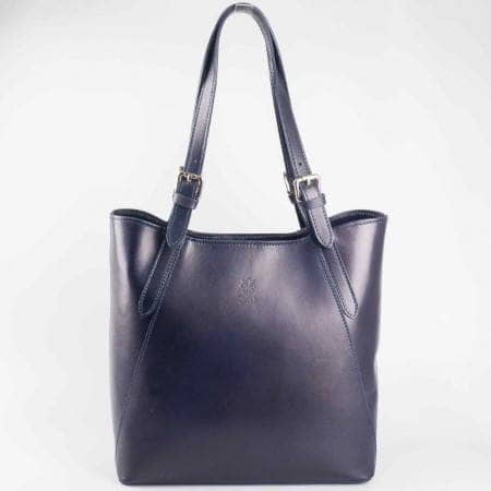 Дамска качествена чанта произведена от 100% естествена кожа в син цвят ch1440s