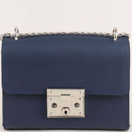Малка дамска чанта в тъмно синьо с метална закопчалка ch1501s