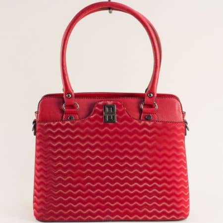 Червена дамска чанта с външен джоб ch1503chv