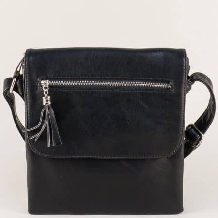 Черна дамска чанта с пискюл и дълга дръжка ch1550ch