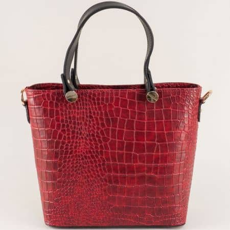 Червена дамска чанта с твърда структура и кроко принт ch2104chv