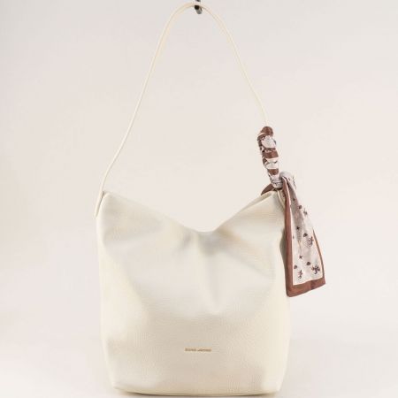 Бежова дамска чанта тип торба с къса дръжка ch21116b