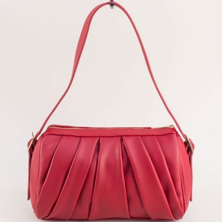 Дамска чанта с една преграда в червен цвят ch22031chv