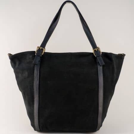 Дамска чанта от естествен велур- ИТАЛИЯ в черен цвят ch2397vch