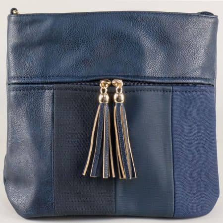Синя дамска чанта с дълга дръжка и два пискюла ch243s