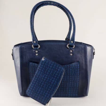 Дамска чанта с органайзер и кроко принт в син цвят ch2573s