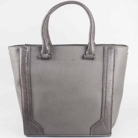 Дамска ежедневна чанта на водещия френски производител David Jones в сив цвят cm2823sv 