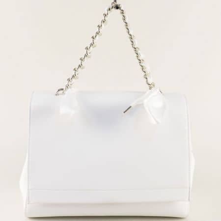 Бяла дамска чанта с къса и допълнителна дълга дръжка ch307-5b