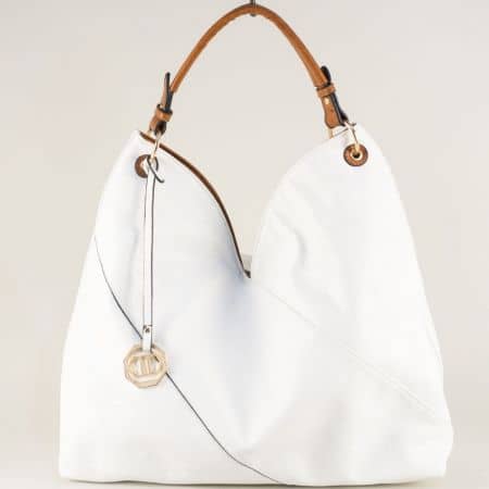 Бяла дамска чанта, тип торба с декорация ch3135b