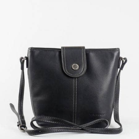 Черна дамска чанта с дълга дръжка и коланче с прехлупване David Jones   ch3932-3ch