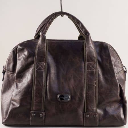 Тъмно кафява пътна чанта с две къси и дълга дръжка ch3941-1kk