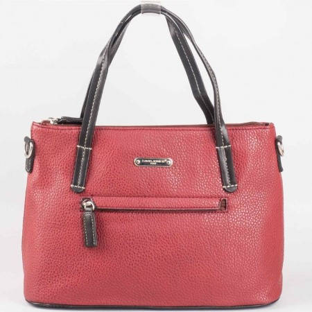 Дамска стилна чанта с преден джоб на френската марка David Jones в цвят бордо ch3951-1bd