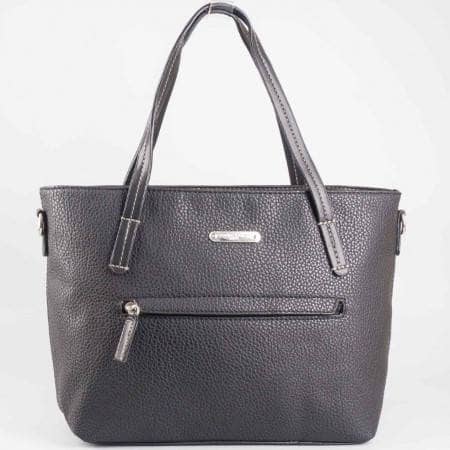 Дамска стилна чанта с преден джоб на известната марка David Jones в черен цвят ch3951-2ch