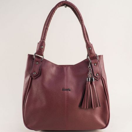 Дамска чанта с две прегради  в бордо и декоративен пускюл ch417bd
