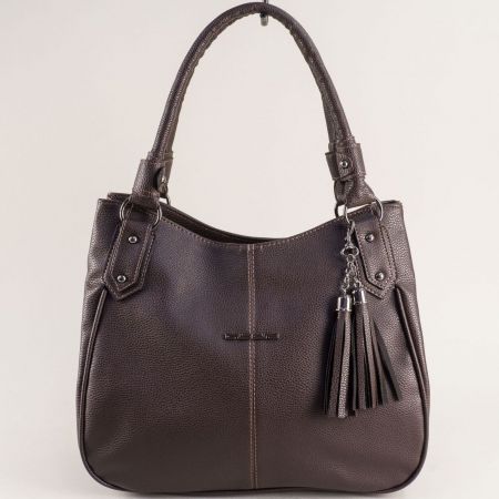 Тъмно кафява дамска чанта с практично разпределение ch417kk
