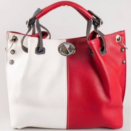 Дамска ежедневна чанта със свежа визия на български производител в червен и бял цвят ch425bd1