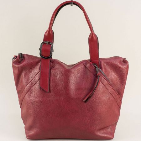 Ефектна дамска чанта в червен цвят със скрит цип ch439bd