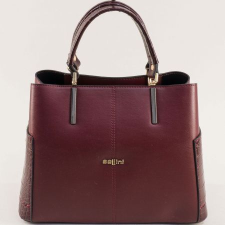 Дамска чанта в цвят бордо с шагрен с три прегради ch441bd