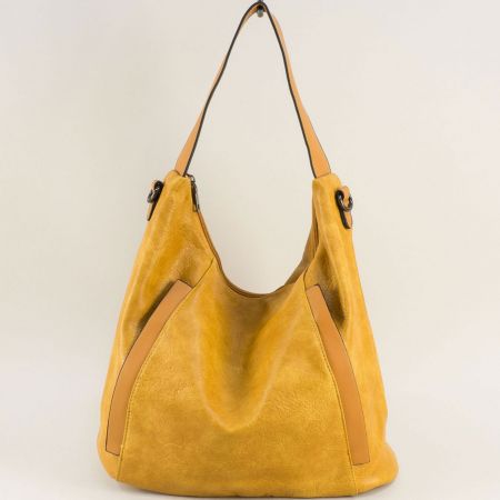 Жълта дамска чанта тип торба с една преграда ch46j