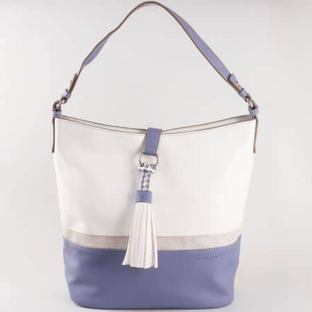 Дамска стилна чанта с пискюл на френския производител David Jones в съчетание от синьо и бяло ch5080-2s