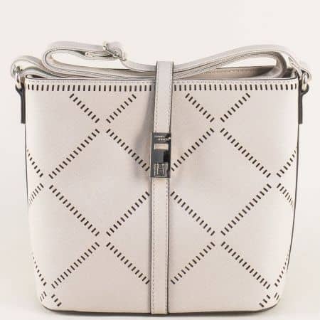 Малка дамска чанта в сиво със закопчалка- DAVID JONES ch5510-1sv
