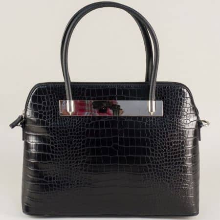 Черна дамска чанта с кроко принт и твърда структура ch5605ch
