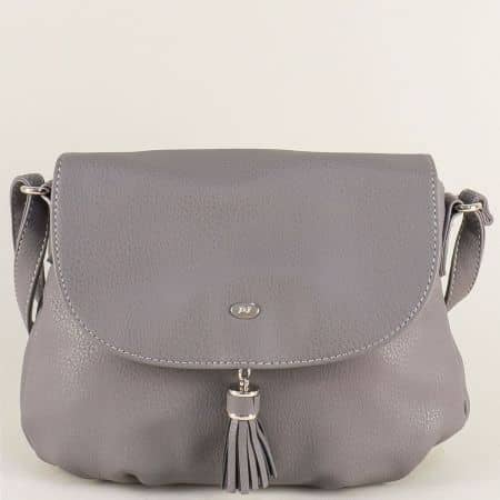 Дамска чанта с пискюл и дълга дръжка в сив цвят ch5627-1sv