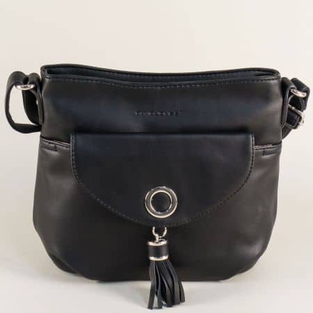 Черна дамска чанта с пискюл и два външни джоба ch5637-1ch