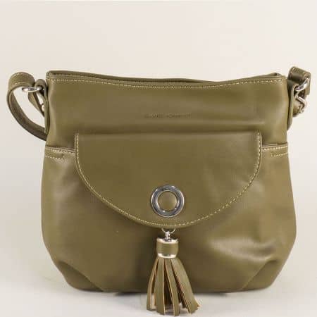 Зелена дамска чанта с пискюл и два външни джоба ch5637-1z