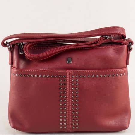 Дамска чанта с капси в цвят бордо- DAVID JONES ch5850-1bd