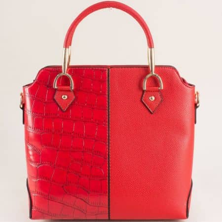 Червена дамска чанта с твърда структура и кроко принт ch600chv