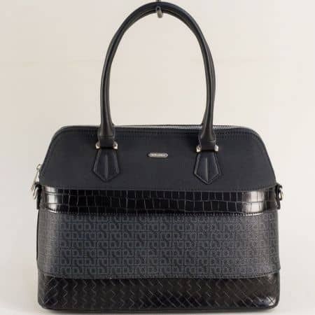 Атрактивна дамска чанта в черен цвят David Jones ch6610-1ch