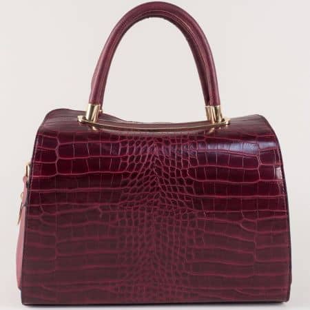 Дамска чанта в цвят бордо с кроко принт  ch678bd