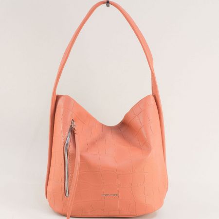 Розова дамска чанта на DAVID JONES с кроко принт ch6929-2o
