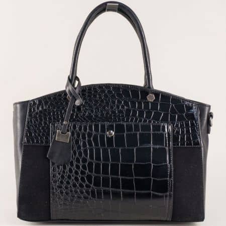 Черна дамска чанта с къси и дълга дръжка и практични джобчета ch70246ch