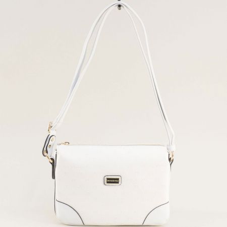 Интересна дамска чанта за през рамо със заден джоб в бяло ch784b1