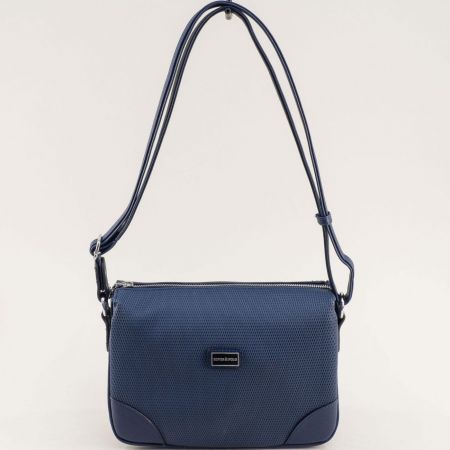 Малка изчистена дамска чанта в син цвят ch784s