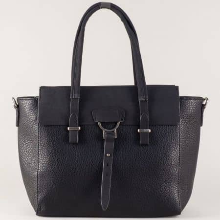 Черна дамска чанта с две прегради и удобни дръжки ch8141ch